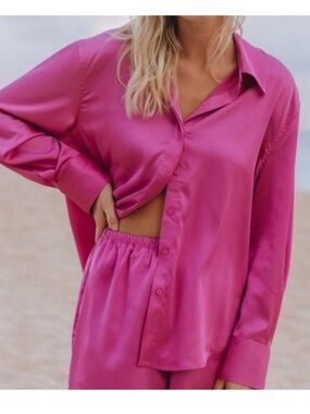 DAILY DRILLS silky Button-Up Shirt